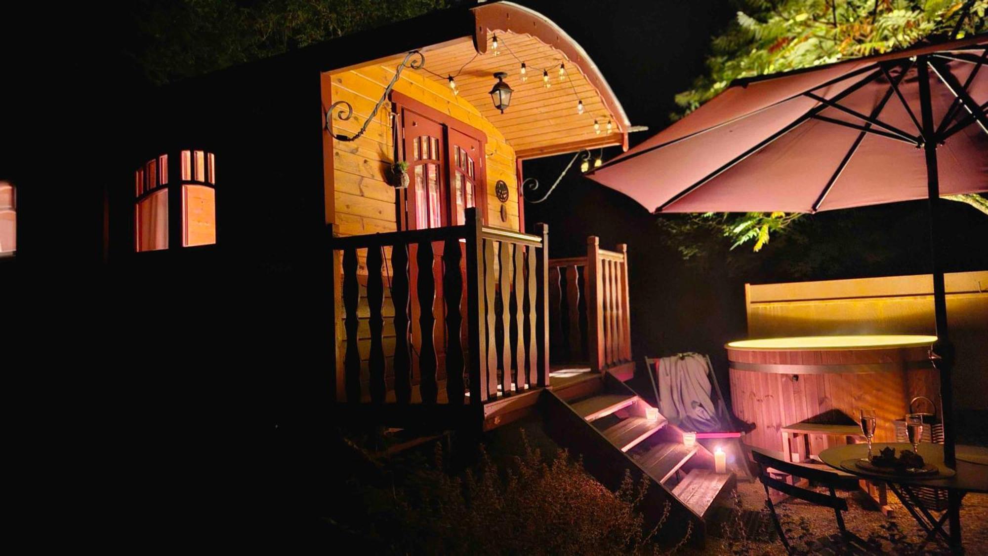 Le Roulottes Du Petit Gouffre De Padirac Avec Spa Εξωτερικό φωτογραφία